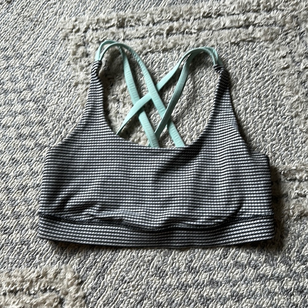 Lululemon, sports bra